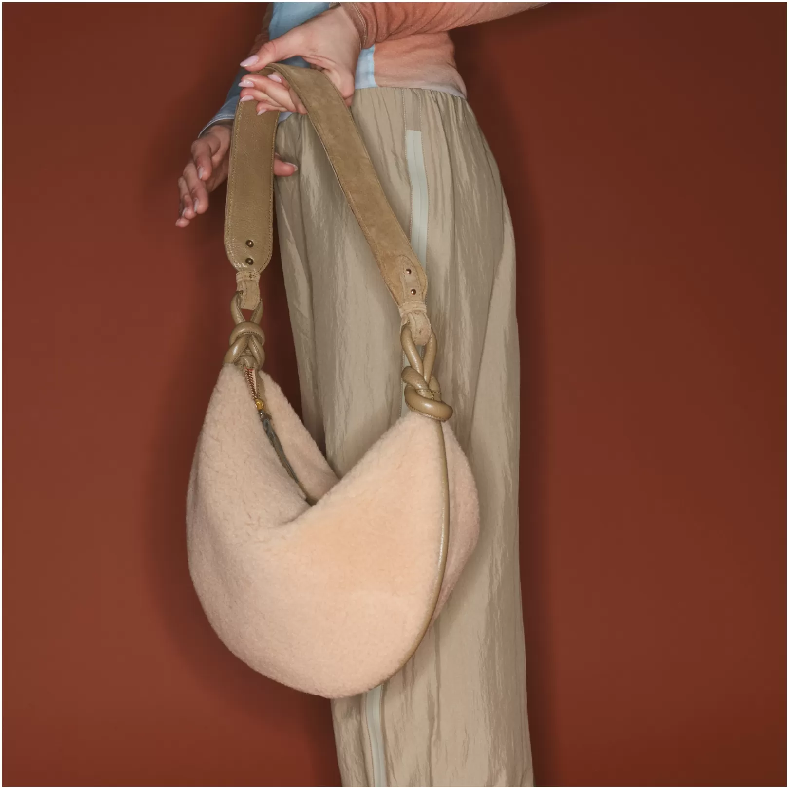 Claris Virot Bags-Sac Chris Cream Shearling